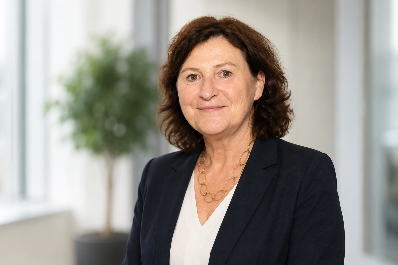 Karin Pfleghar Mediaweiss